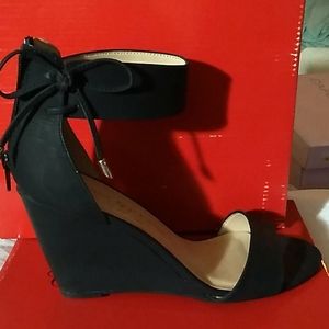 Gorgeous sexy wedge heels